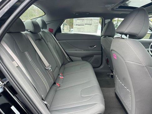 New 2026 Hyundai Elantra SEL Sport Premium FWD image 11
