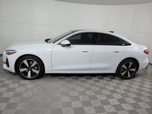 Used 2025 Audi A5 2.0T Premium w/ Convenience Package AWD/4WD image 9