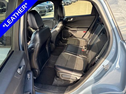 Used 2023 Ford Escape ST-Line w/ Tech Pack #1 FWD image 6