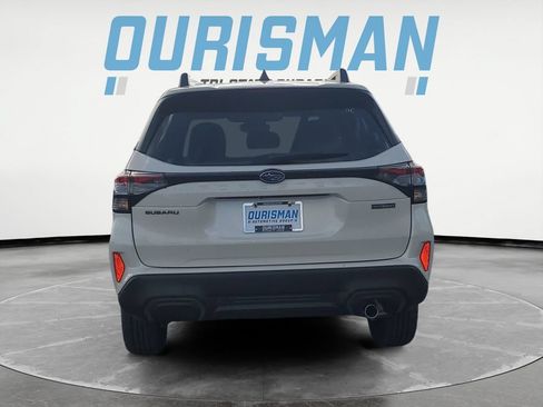 Used 2025 Subaru Forester Limited AWD/4WD image 5