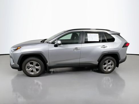 Used 2024 Toyota RAV4 XLE w/ Convenience Package FWD image 9