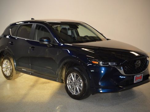 New 2025 MAZDA CX-5 AWD 2.5 S w/ Select Package image 1