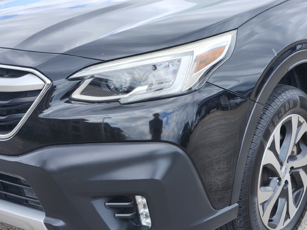 Used 2020 Subaru Outback Touring AWD/4WD image 5