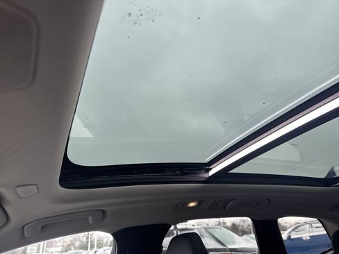 Used 2023 Volvo XC60 B5 Plus w/ Climate Package image 19