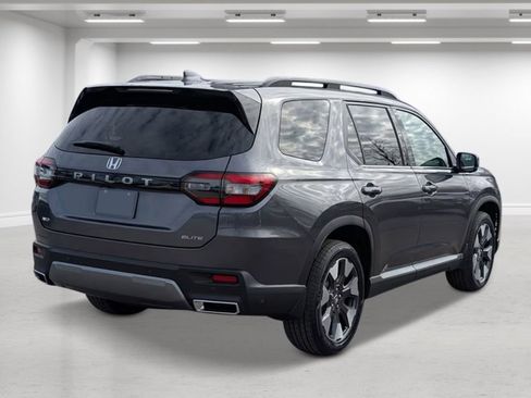 New 2026 Honda Pilot Elite image 5
