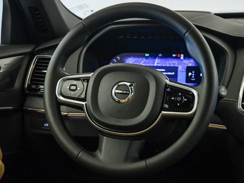 Used 2023 Volvo XC90 B6 Ultimate w/ Protection Package Premier AWD/4WD image 13