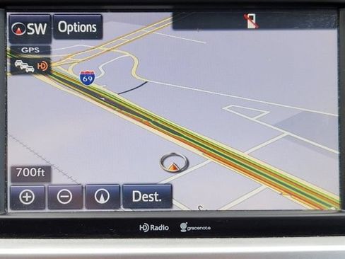 Used 2015 Toyota Highlander Limited FWD image 15