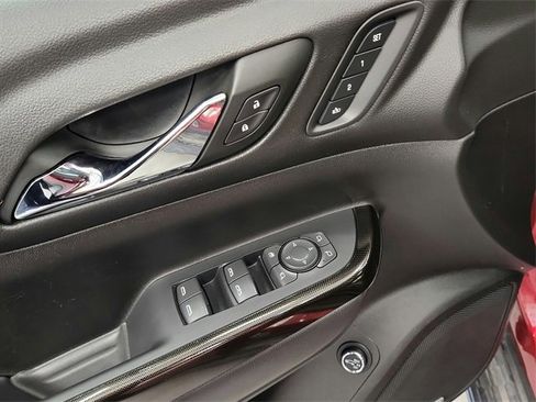 Used 2023 GMC Acadia AT4 w/ Technology Package image 28