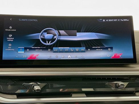 Used 2025 BMW X5 xDrive50e w/ Executive Package image 16