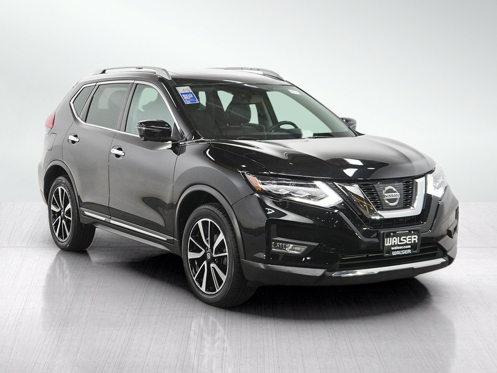 Used 2017 Nissan Rogue SL w/ SL Premium Package AWD/4WD image 7