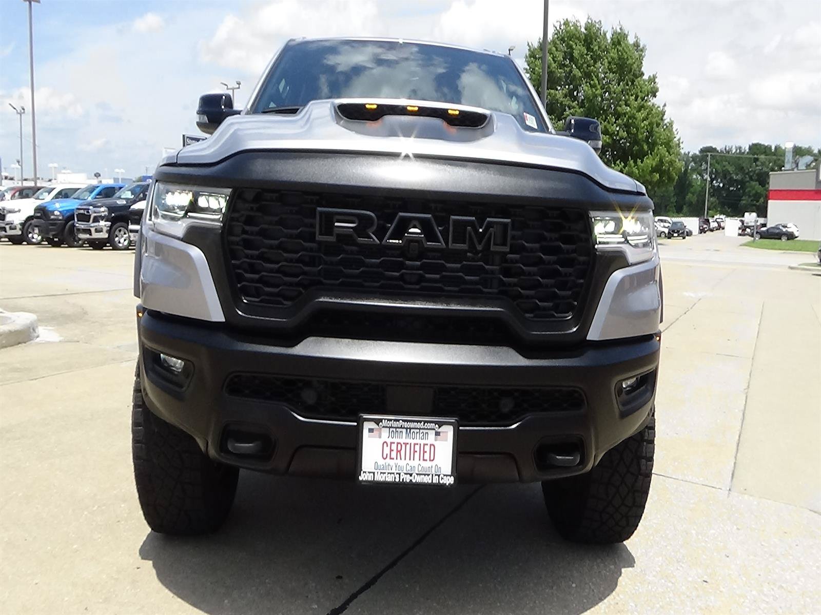 Used 2025 RAM 1500 RHO AWD/4WD image 3