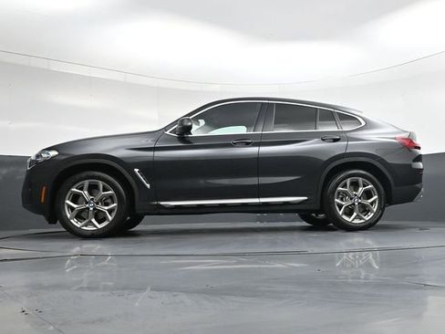 Used 2025 BMW X4 xDrive30i AWD/4WD image 34
