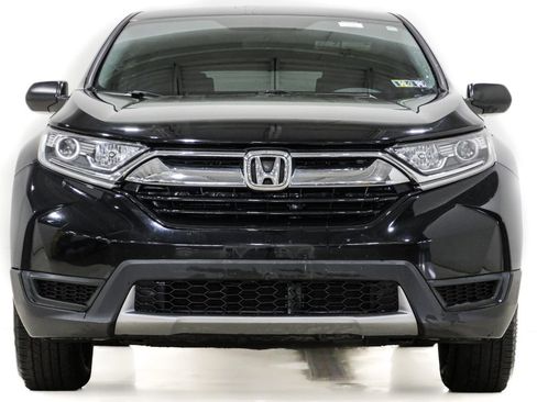 Used 2019 Honda CR-V LX image 2