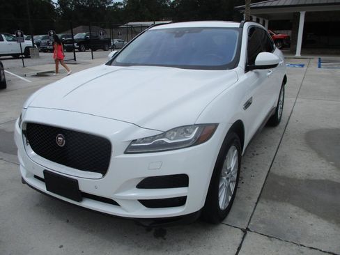 Used 2018 Jaguar F-PACE Prestige AWD/4WD image 4