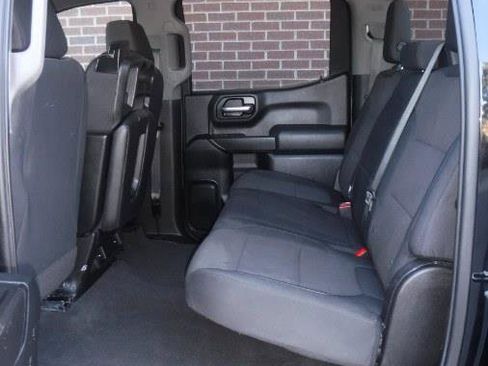 Used 2021 Chevrolet Silverado 1500 Custom image 17