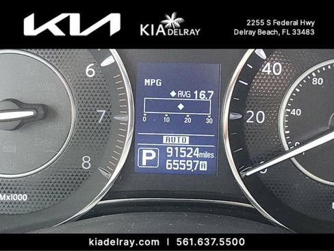 Used 2019 Nissan Armada Platinum w/ Interior Lighting Package AWD/4WD image 34