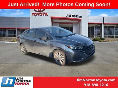 Used 2024 Nissan Versa S w/ S Plus Package image 1