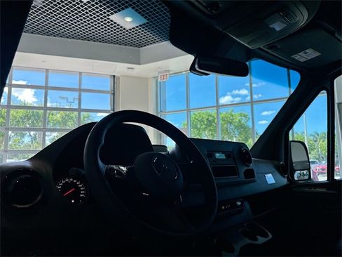 New 2026 Mercedes-Benz Sprinter 2500 image 9