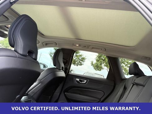 Certified 2024 Volvo XC60 B5 Plus w/ Protection Package Premier AWD/4WD image 31