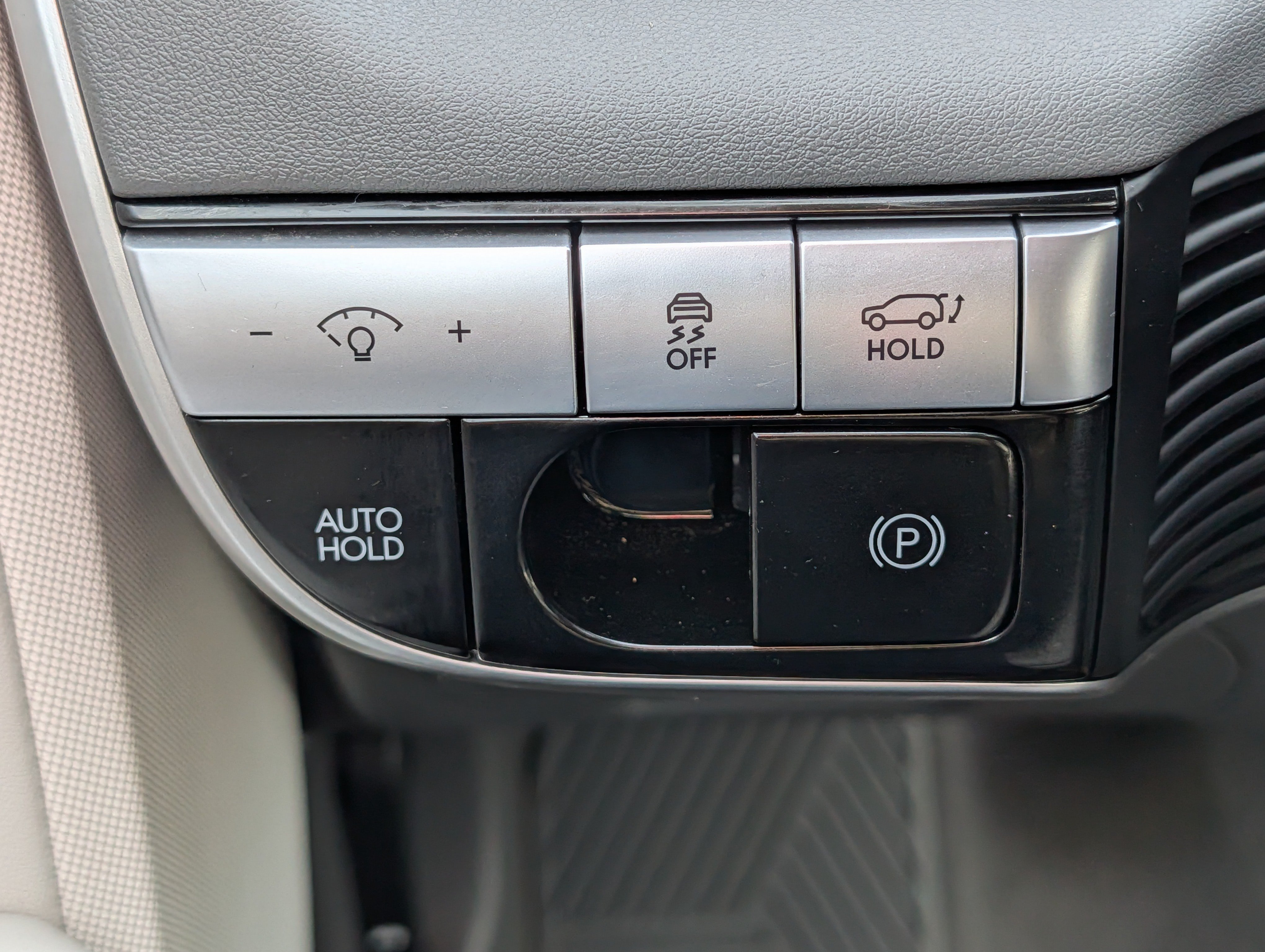 Certified 2024 Hyundai Ioniq 5 Limited AWD/4WD image 26