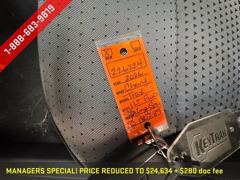 Used 2026 Chevrolet Trax LT w/ Midnight Edition FWD image 29