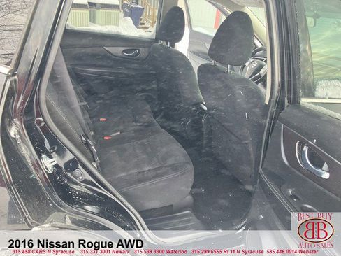 Used 2016 Nissan Rogue S w/ Appearance Package image 10
