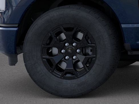 New 2025 Ford F150 Lightning XLT image 19