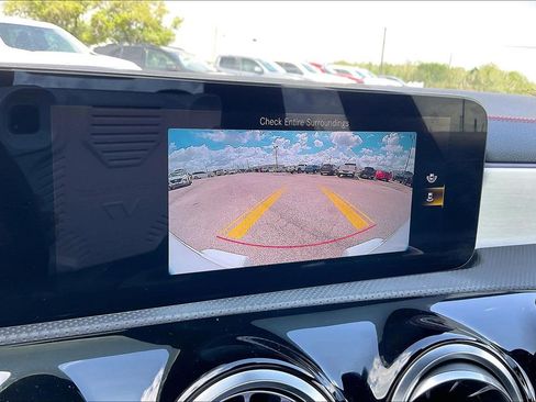 Used 2023 Mercedes-Benz CLA 250 image 13