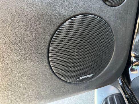 Used 2003 Chevrolet SSR w/ Preferred Equipment Group RWD image 15