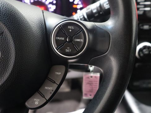 Used 2014 Kia Soul image 30