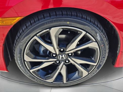 Used 2019 Honda Civic Sport image 9