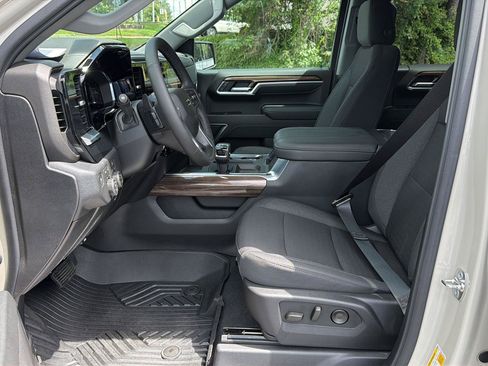 New 2026 Chevrolet Silverado 1500 RST AWD/4WD image 10