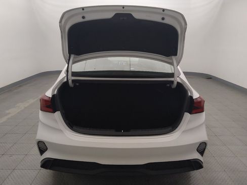 Used 2022 Kia Forte LXS w/ LXS Technology Package FWD image 29