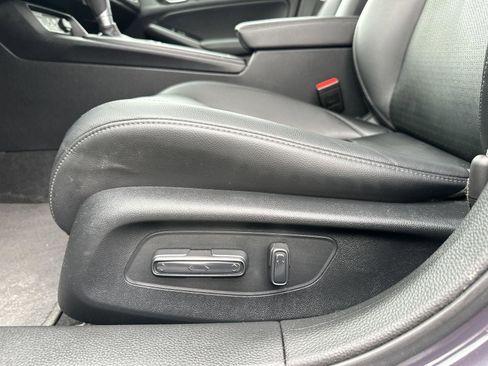 Certified 2024 Honda Civic Sport Touring image 37