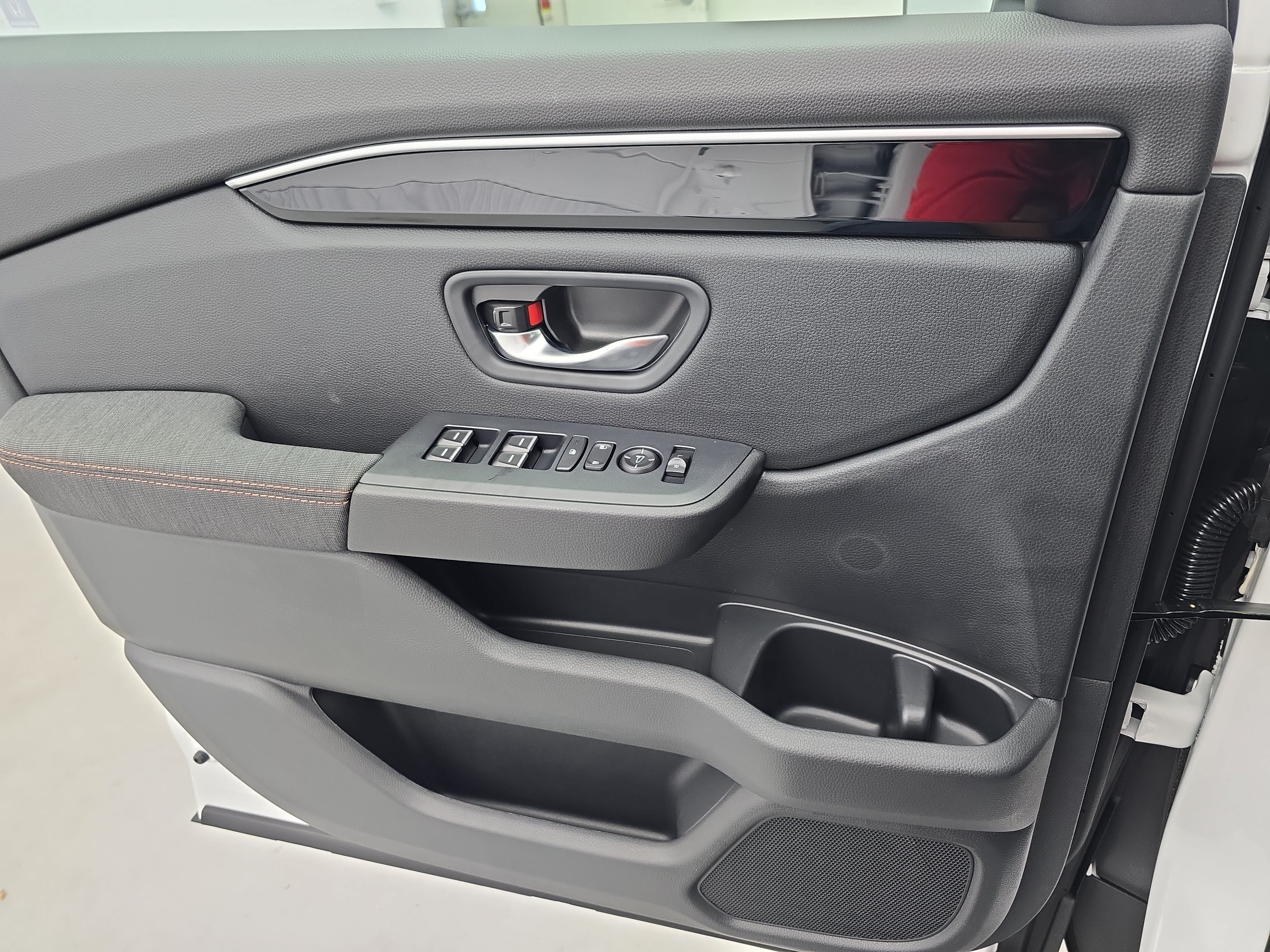 New 2026 Honda Pilot Sport image 28