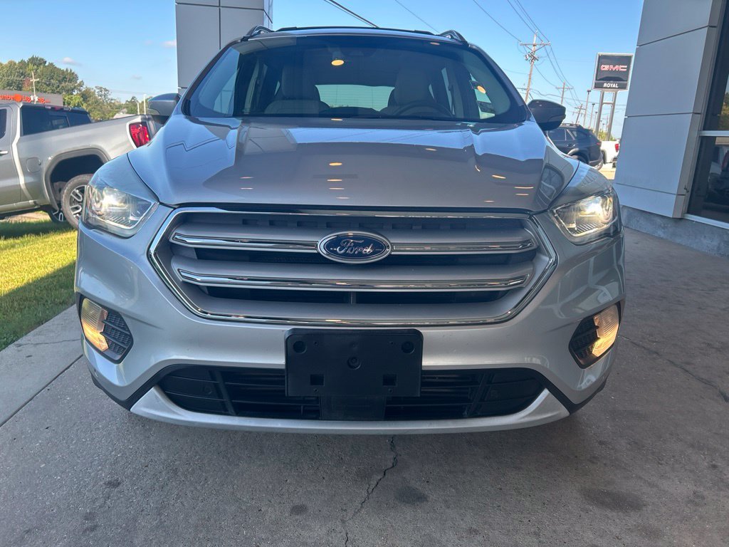 Used 2019 Ford Escape Titanium AWD/4WD image 3
