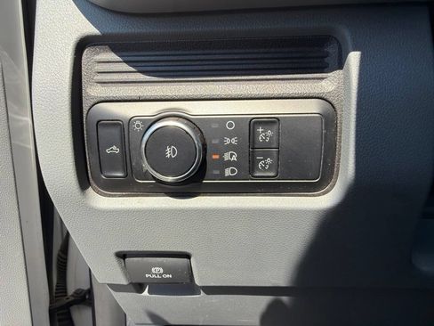 Used 2024 Ford F350 XLT AWD/4WD image 27