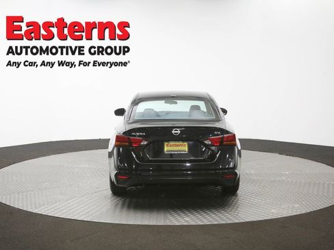 Used 2024 Nissan Altima 2.5 SV FWD image 38