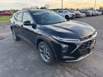 Used 2024 Chevrolet Trax LT w/ Driver Confidence Package