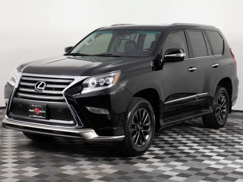 Used 2018 Lexus GX 460 Premium AWD/4WD image 2