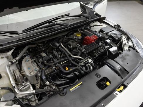 Used 2024 Nissan Sentra SV FWD image 23