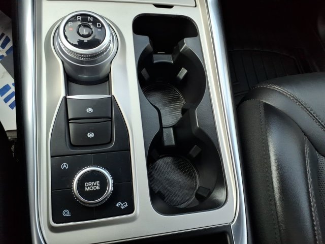 Certified 2022 Ford Explorer Platinum w/ Equipment Group 601A AWD/4WD image 23