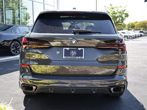 New 2026 BMW X5 xDrive50e w/ M Sport Package AWD/4WD image 7