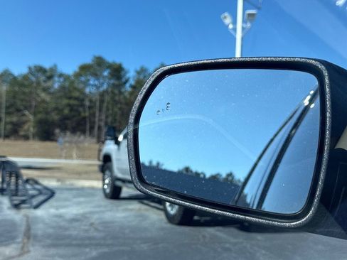 Used 2022 Ford Edge SE image 26