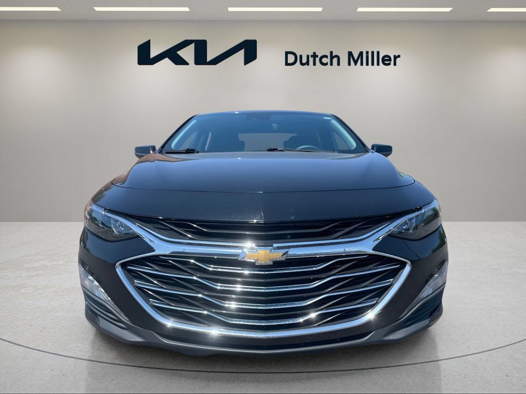 Used 2025 Chevrolet Malibu LT FWD image 6