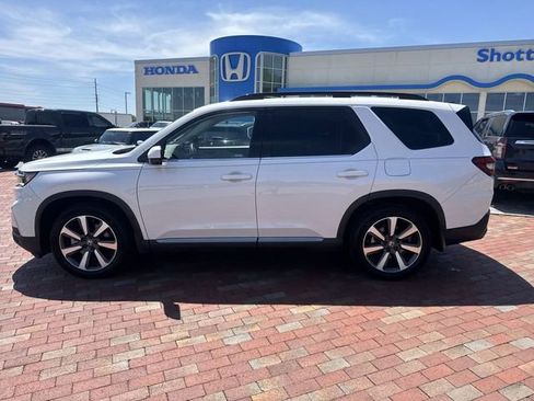 Certified 2023 Honda Pilot Touring image 33