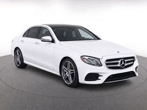 Used 2019 Mercedes-Benz E 300 image 29