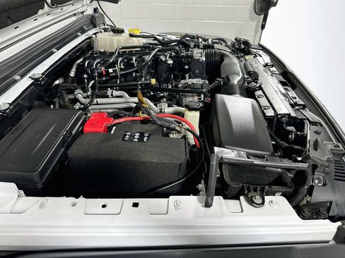 Certified 2023 Jeep Gladiator Mojave w/ LED Lighting Group AWD/4WD image 23