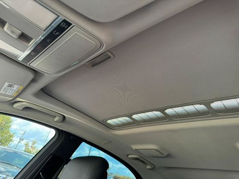 Used 2007 Mercedes-Benz S 550 4MATIC image 23