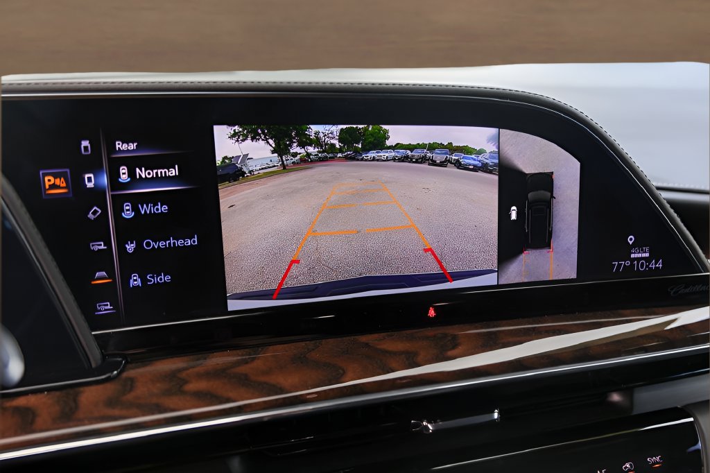 Used 2022 Cadillac Escalade Sport Platinum AWD/4WD image 34